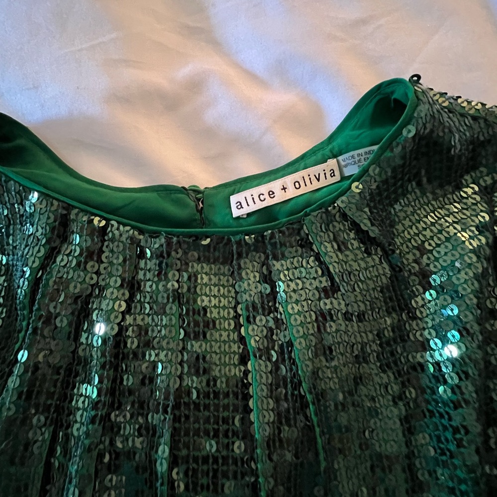 Beautiful forest green Alice & Olivia 3 piece pantsuit.
